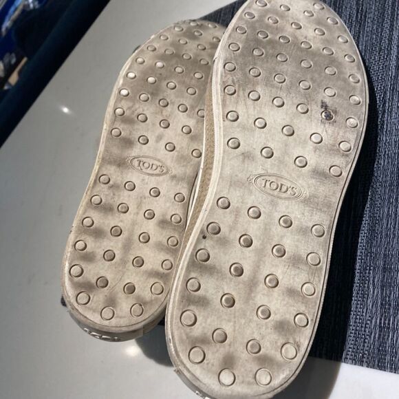 Tod’s Men’s suede slipons - Picture 8 of 9